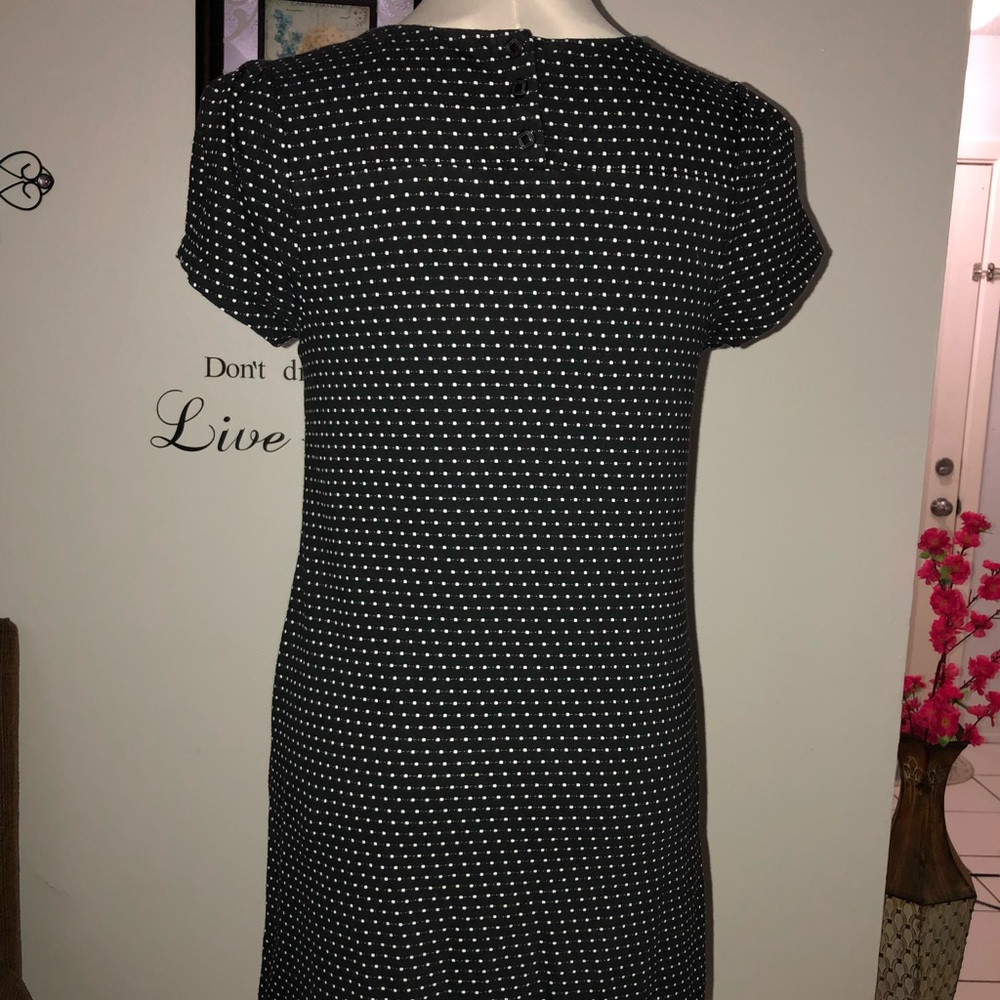 Dress - Picture 4 of 6